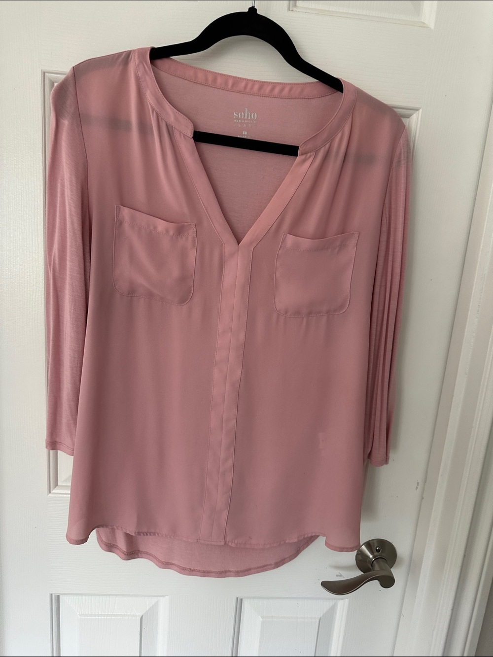 Soho Soft Pink V-Neck Two-Pocket Blouse